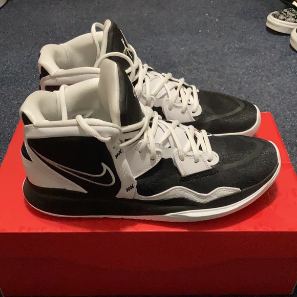 KYRIE INFINITY - Picture 3 of 13